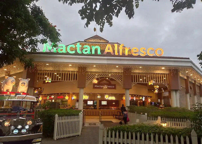 Appartement Mactan Newtown Deluxe 8 Boulevard 8 *