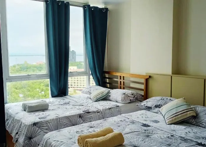 Mactan Newtown Deluxe 8 Boulevard 8 * Punta Engaño